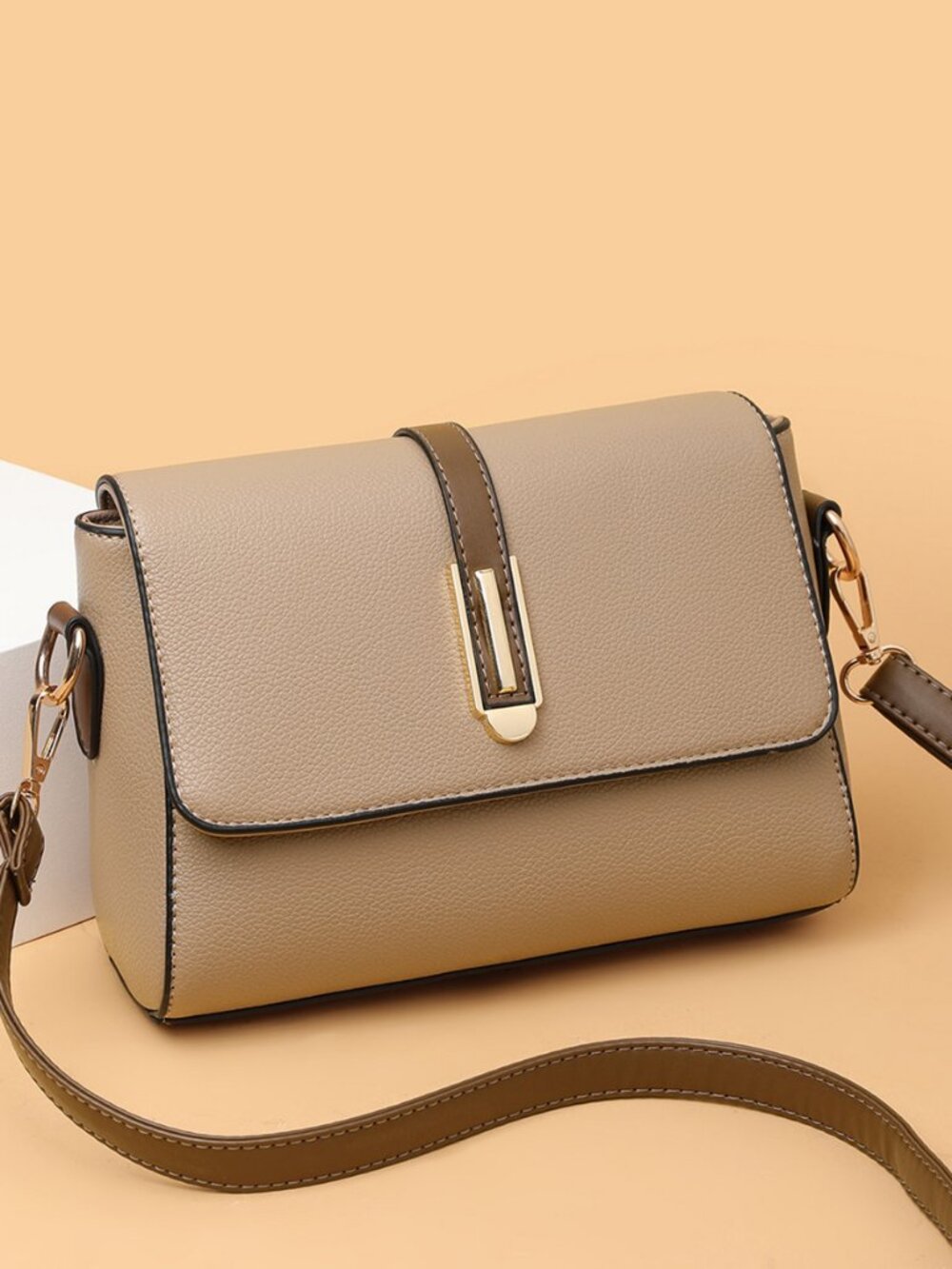 Woman's bags